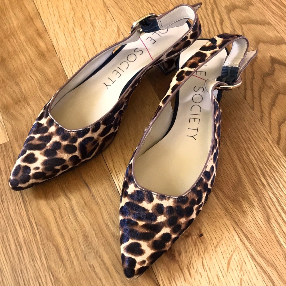 Slingbacks with faux leopard hide.